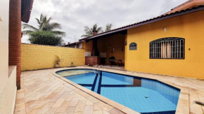 Piscina, Churrasqueira, Wi-Fi, SmartTv, 4dorm, Comércios na porta
